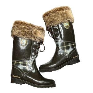 Giesswein women's Zwaring rubber boots green plaid with fur top size 39‎ (US 8)